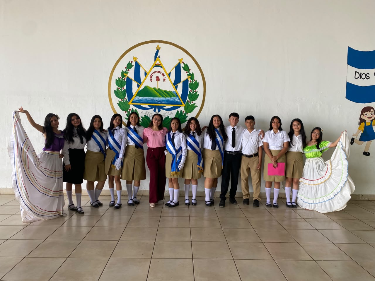 Décimoséptimo acto cívico en el instituto nacional de usulután
